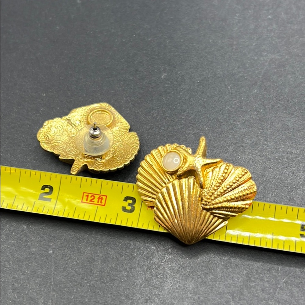 1928 shell/starfish earrings - Picture 3 of 3
